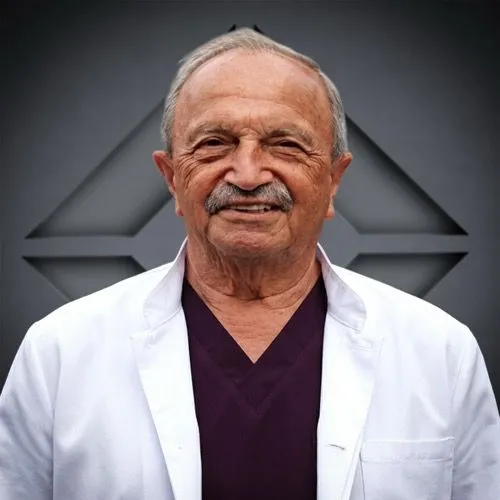 Prof. Dr. med. Deniz Uyak